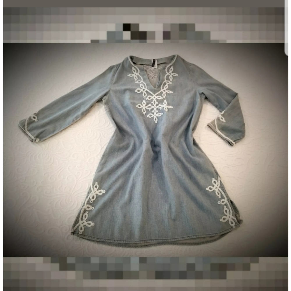 Chambray denim tunic dress embroidered boho Small
